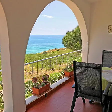 Vivenda Johanna Holiday home *