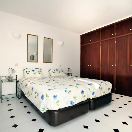 Vivenda Johanna * Lagos