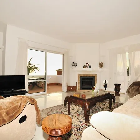 Vivenda Johanna Holiday home *