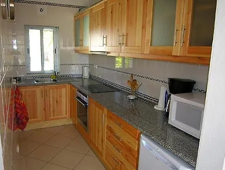 Vivenda Johanna Tatil Evi *