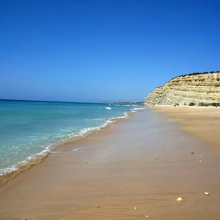 Vivenda Johanna Tatil Evi *