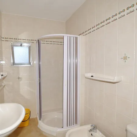 Vivenda Johanna * Lagos