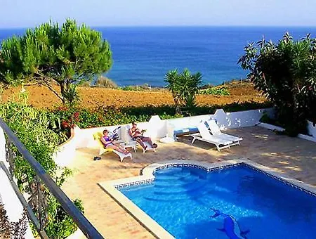 Vivenda Johanna * Lagos